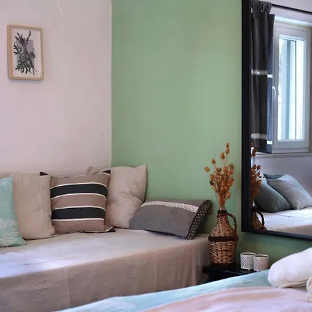 بيت للعطل House Hvar