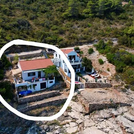 House Hvar Zastražišće