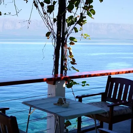 House Hvar * Zastražišće