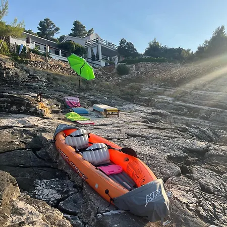 House Hvar *