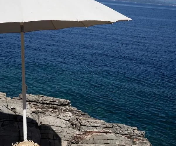 House Hvar