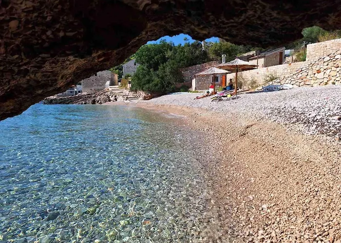 House Hvar Ferienhaus *